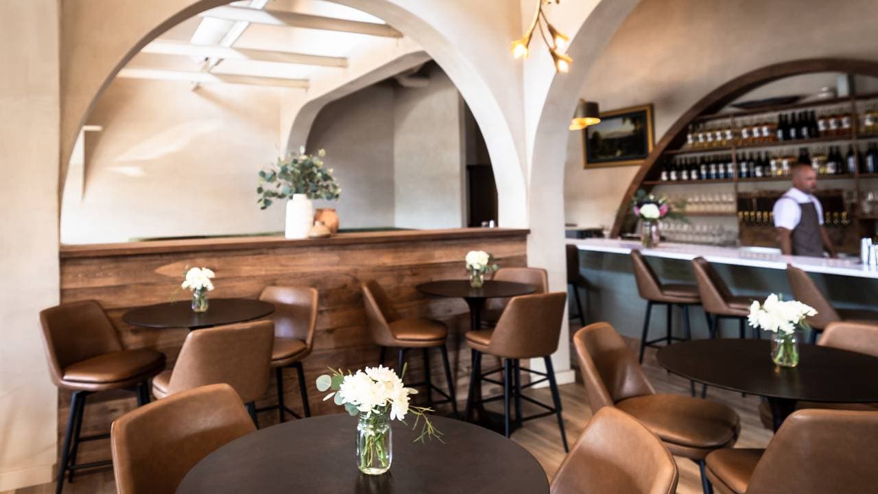 restaurant